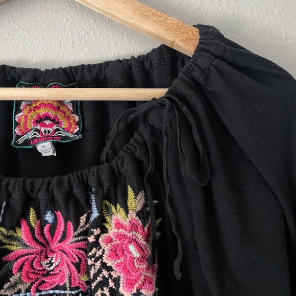 Johnny Was Davis Peasant Blouse Size M Boho Floral Embroidered - Picture 5 of 11